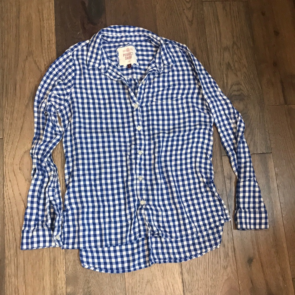 Medium button up